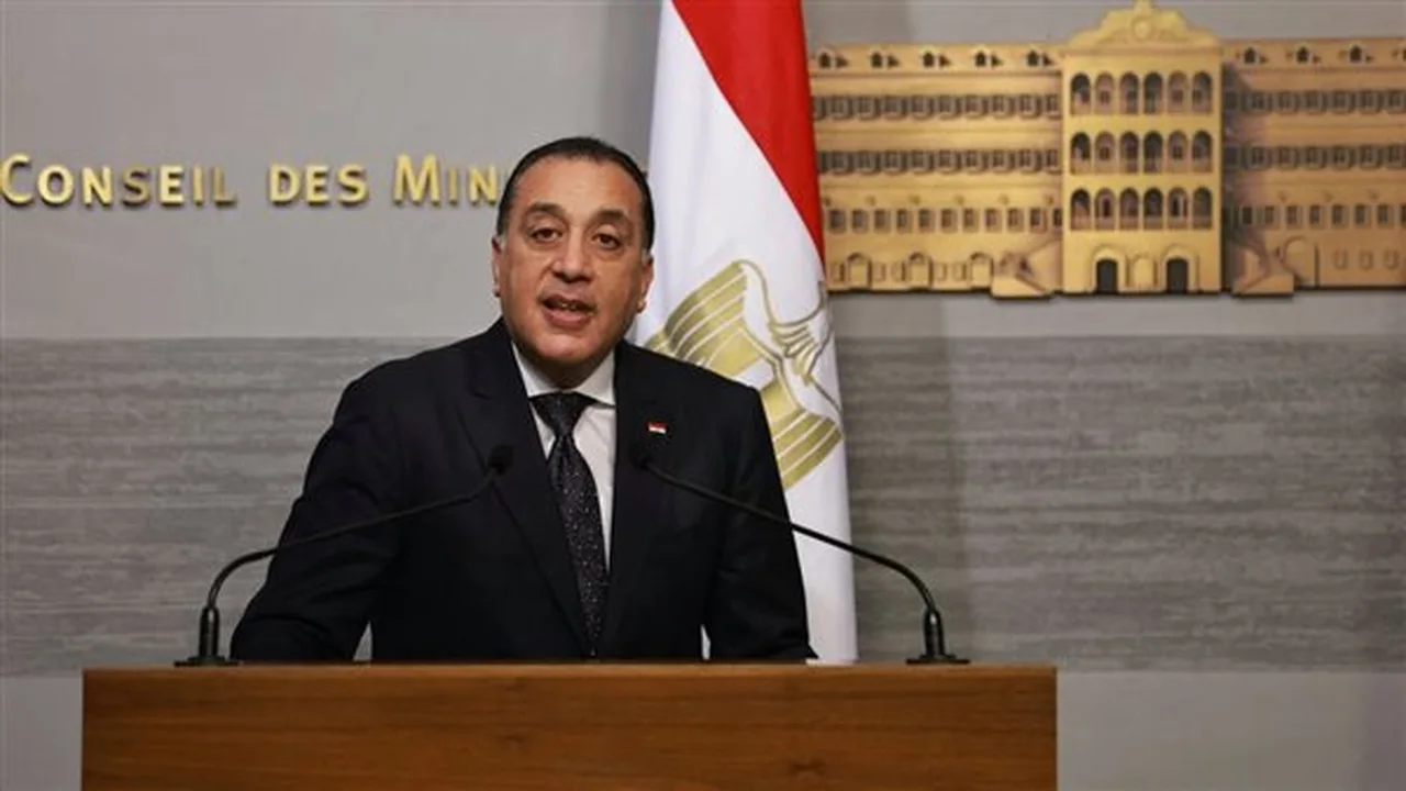 أسماء جديدة.. مصطفى بكري يكشف مرشحي حقائب الاستثمار والشباب والإسكان في التعديل الوزاري المرتقب